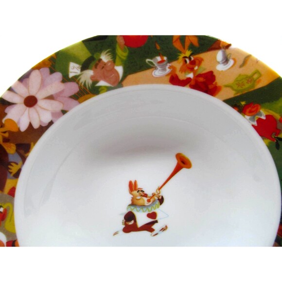 Disney Alice in Wonderland White Rabbit Rimmed Soup Bowl Excellent condition 9" - Picture 2 of 10